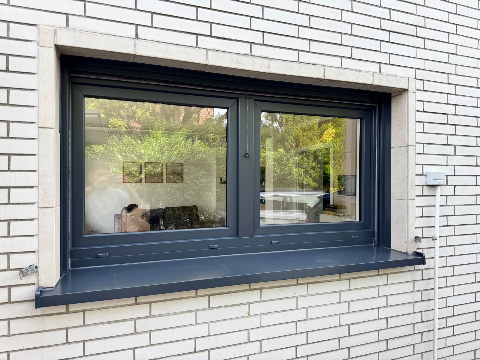 2-Flügeliges Fenster Anthrazit Außenansicht