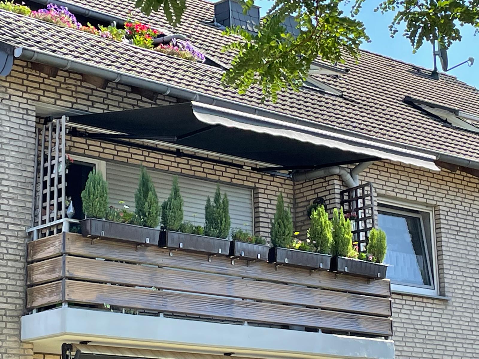 Kompaktmarkise mit Neigungsverstellung Duisburg-Süd